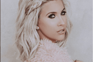 Savannah Chrisley Pink Makeup Tutorial