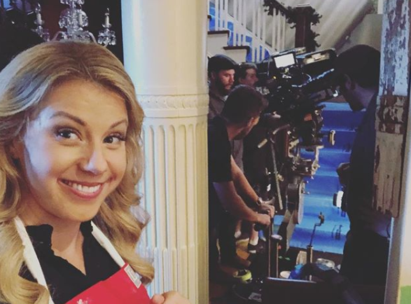 Jodie Sweetin Filming New Christmas Movie for Hallmark Channel 2018