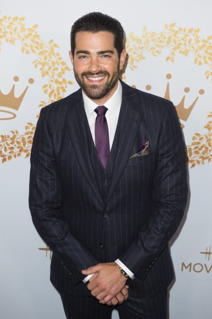 Jesse Metcalfe at the 2019 Hallmark Channel TCA's