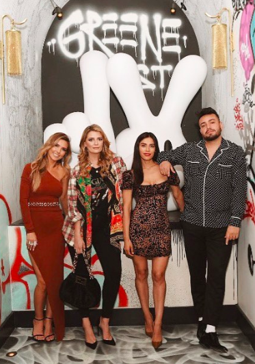 Audrina Patridge, Mischa Barton, Jennifer Delgado, Frankie Delgado,