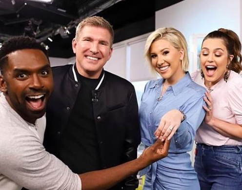 Todd Chrisley, Savannah Chrisley, E! News,