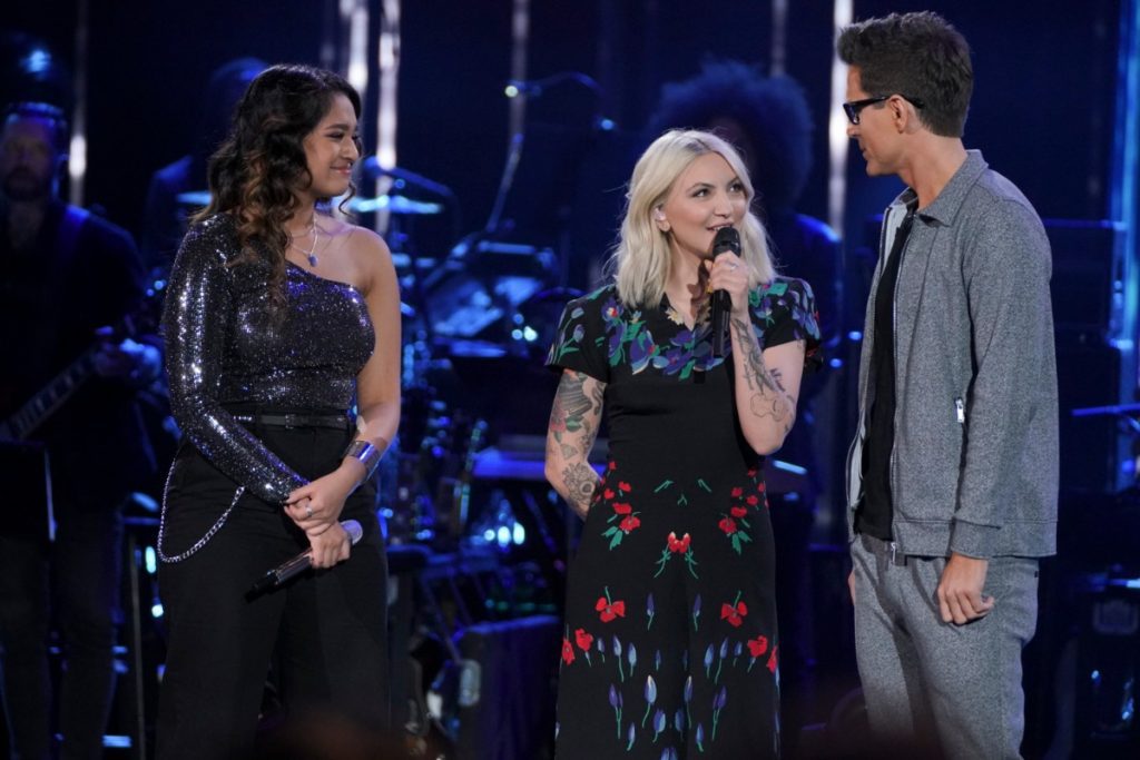 Julia Michaels, Alyssa Raghu on "American Idol"