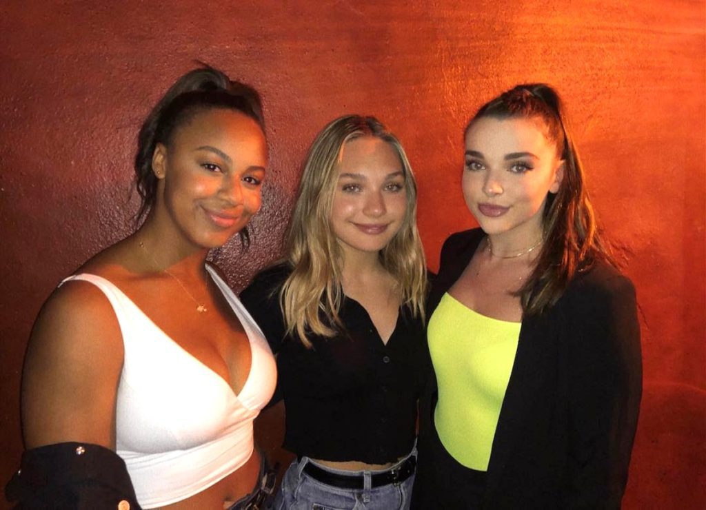 Nia Sioux, Maddie Ziegler, Kendall Vertes,