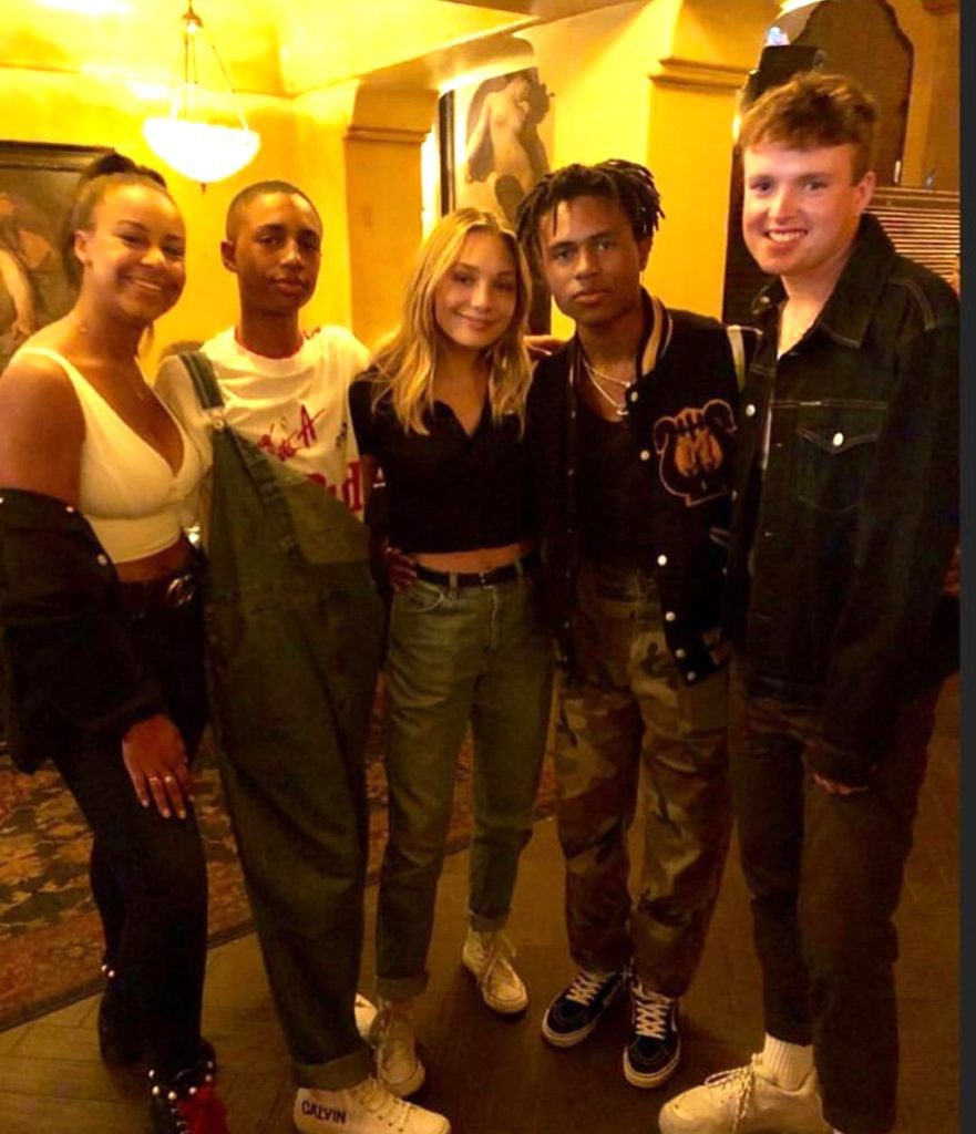 Nia Sioux, Mandla Morris, Maddie Ziegler, Kailand Morris, Cameron Field,