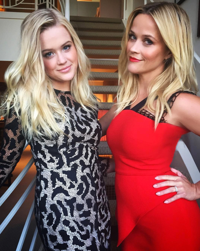 Reese Witherspoon and Daughter Ava