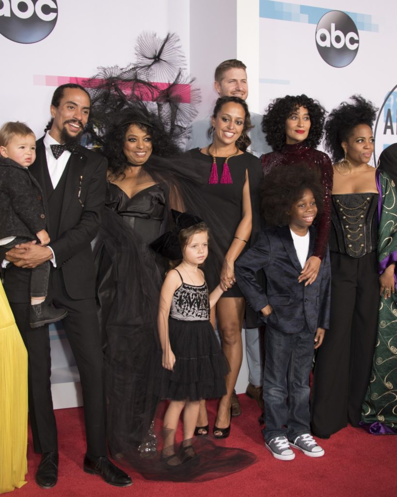 Tracee Ellis Ross with Diana Ross at AMAs