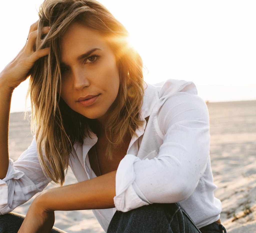 10 Fun Facts About Arielle Kebbel from ABC’s ‘Grand Hotel’