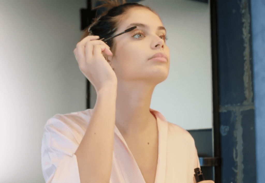 Sara Sampaio makeup