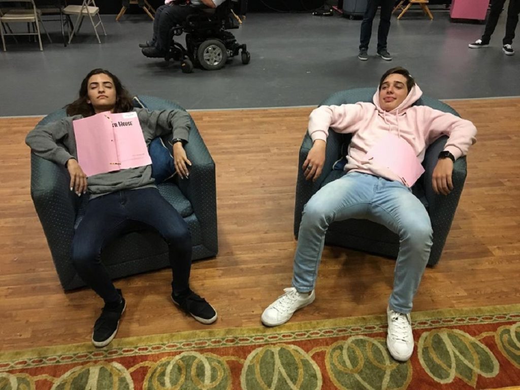 MICHAEL CAMPION AND SONI NICOLE ON SET OF 'FULLER HOUSE'