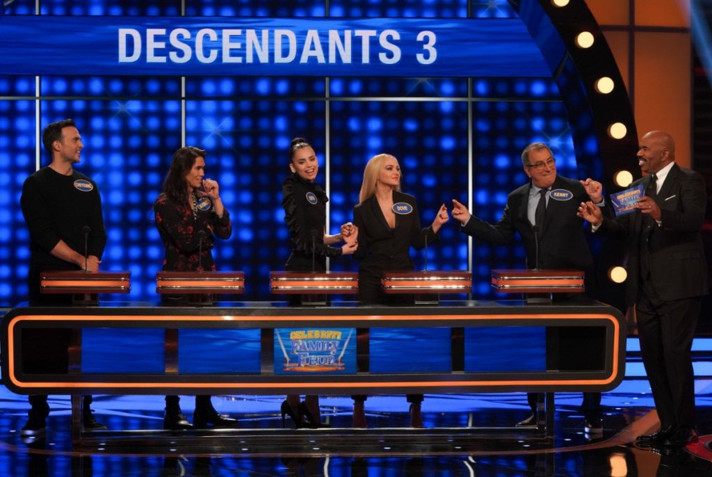 'Descendants 3' Cast on 'Celebrity Family Feud'