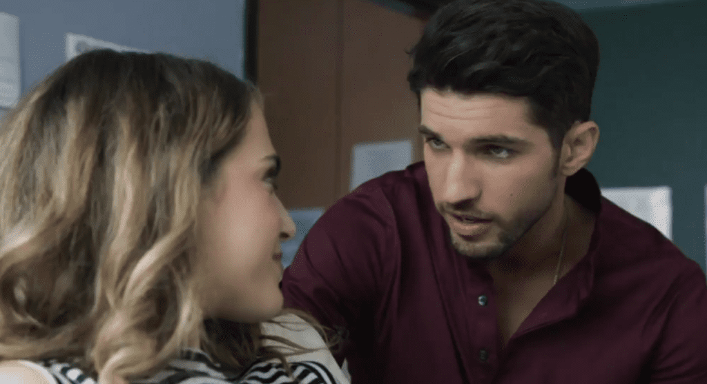 Javi and Ingrid in Grand Hotel's 'Love Thy Neighbor'