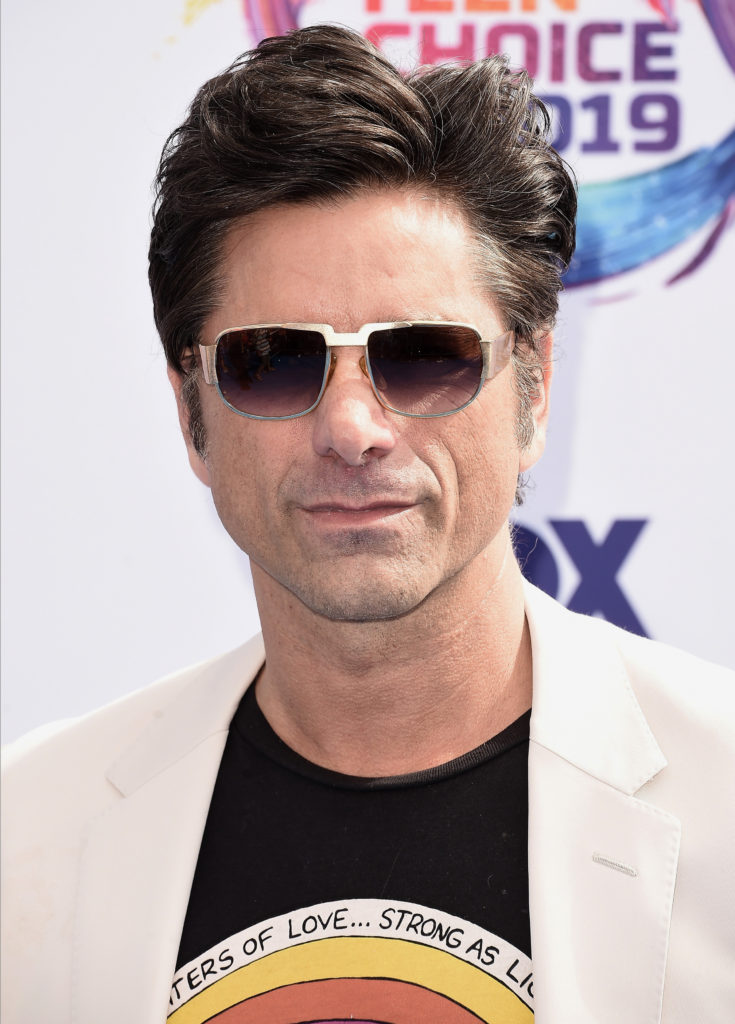 John Stamos at 2019 Teen Choice Awards