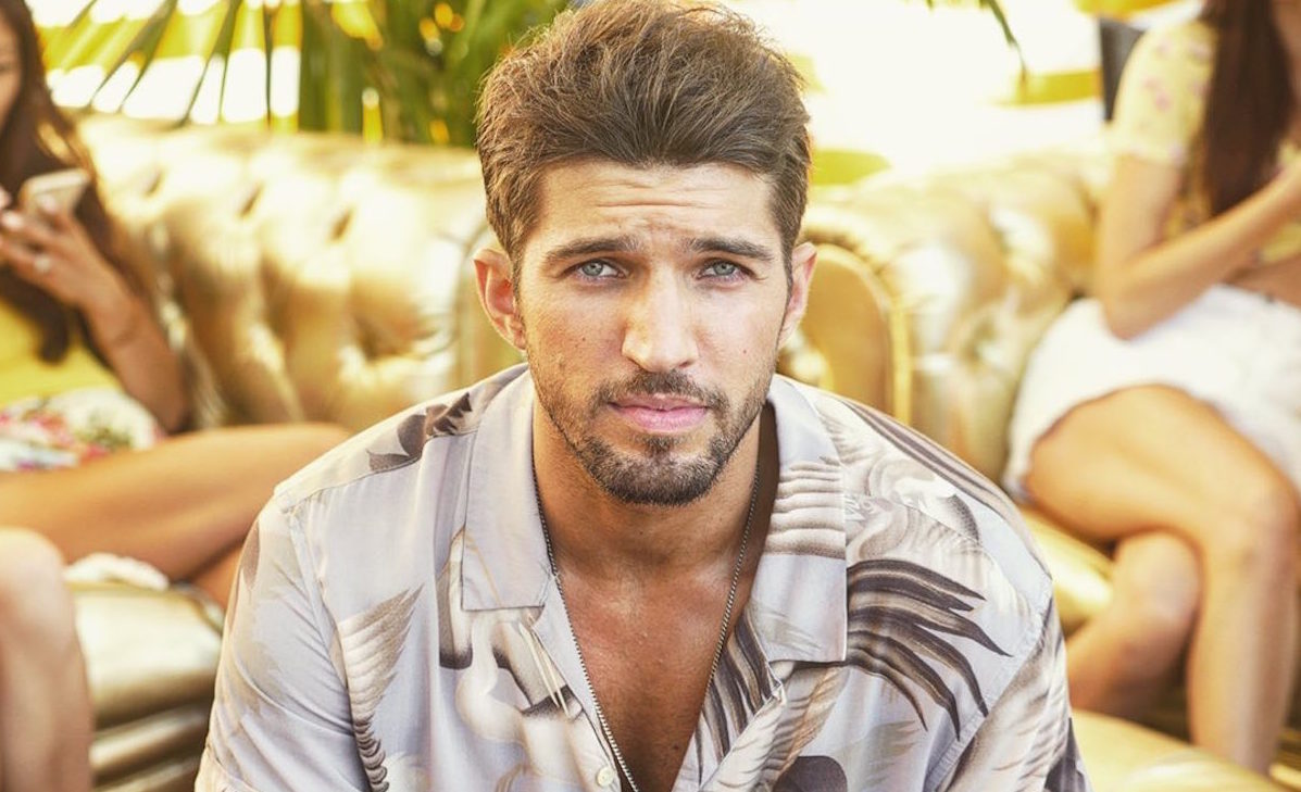 Bryan Craig (Javi) on 'Grand Hotel'