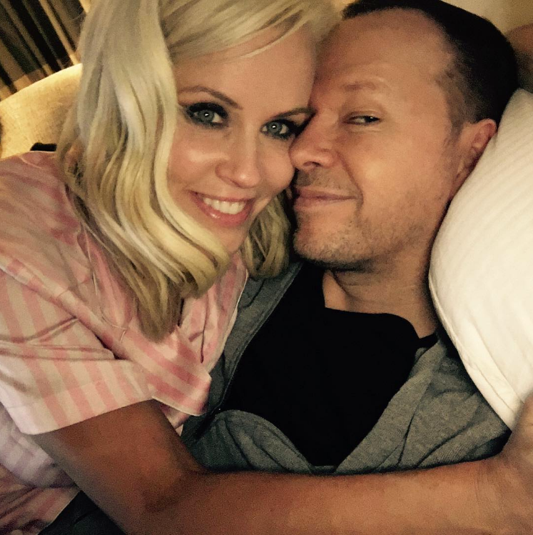 Jenny McCarthy with husband Donnie Wahlberg 