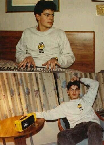 Jordan Knight playing the piano at 18 years old