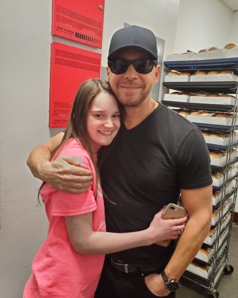 Donnie Wahlberg fan encounter by Jaelynn