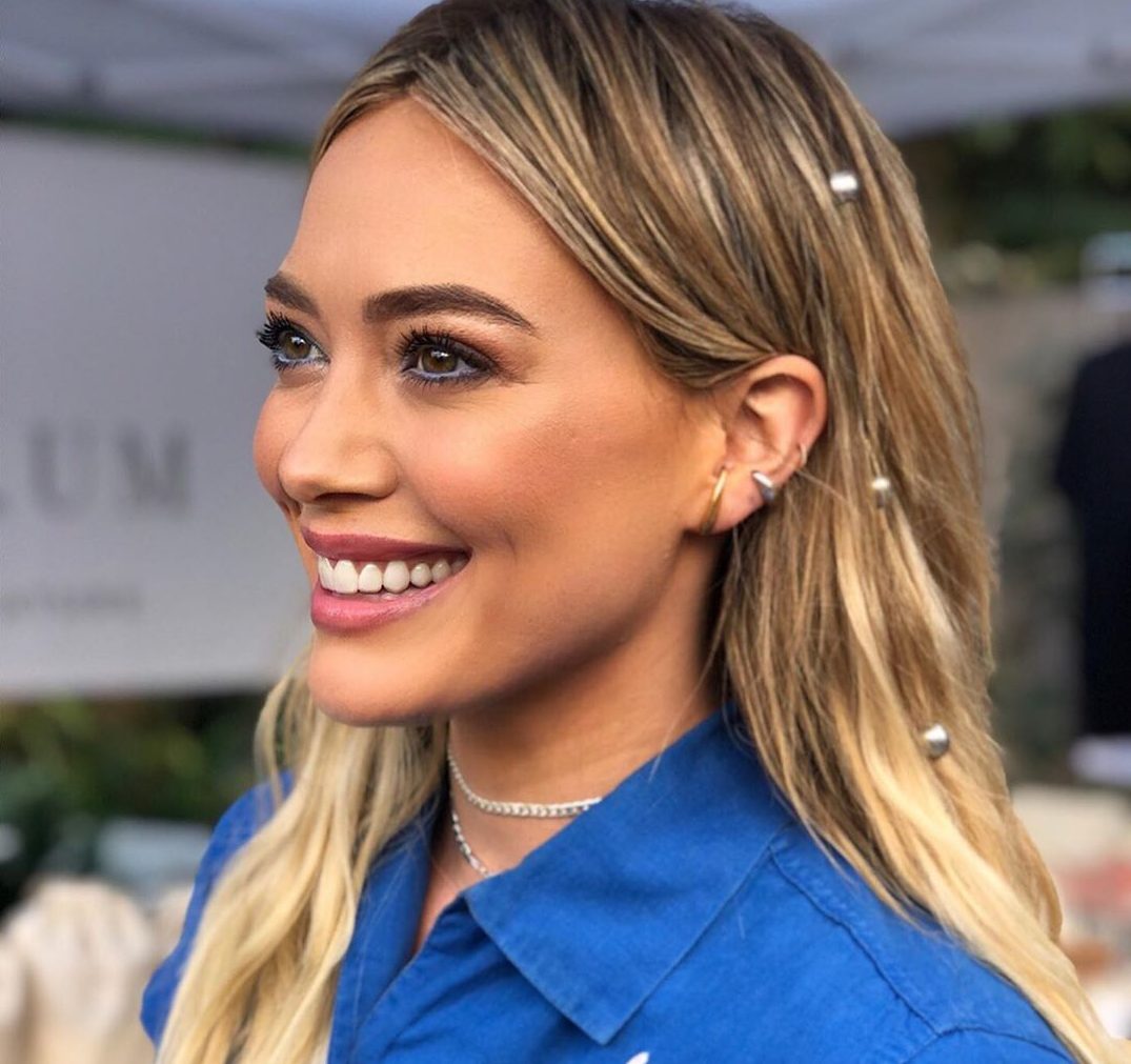 Hilary Duff as Lizzie McGuire 2019