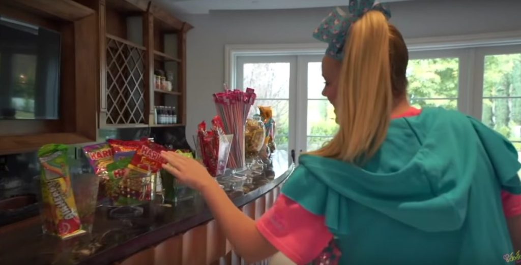 JoJo Siwa's Candy Bar from her new house