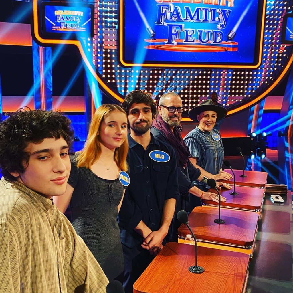 Ricki Lake, Jeff Scult, Milo and family on Celebrity Family Feud