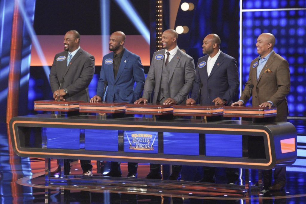 NFLPA Legends Joins NFLPA Pro Bowlers on 'Celebrity Family Feud' See