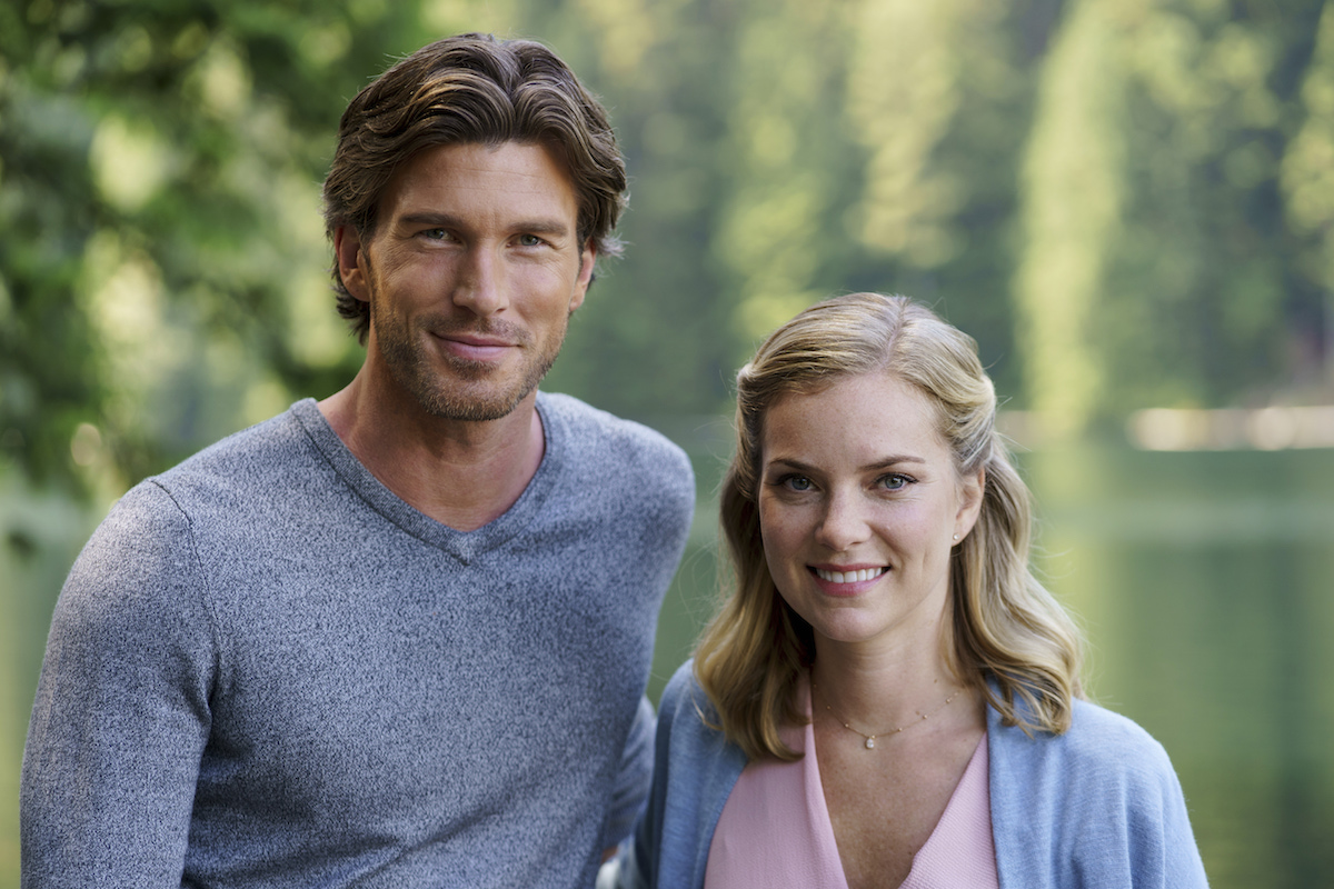 'Chasing Waterfalls' Cindy Busby & Christopher Russell Star in New