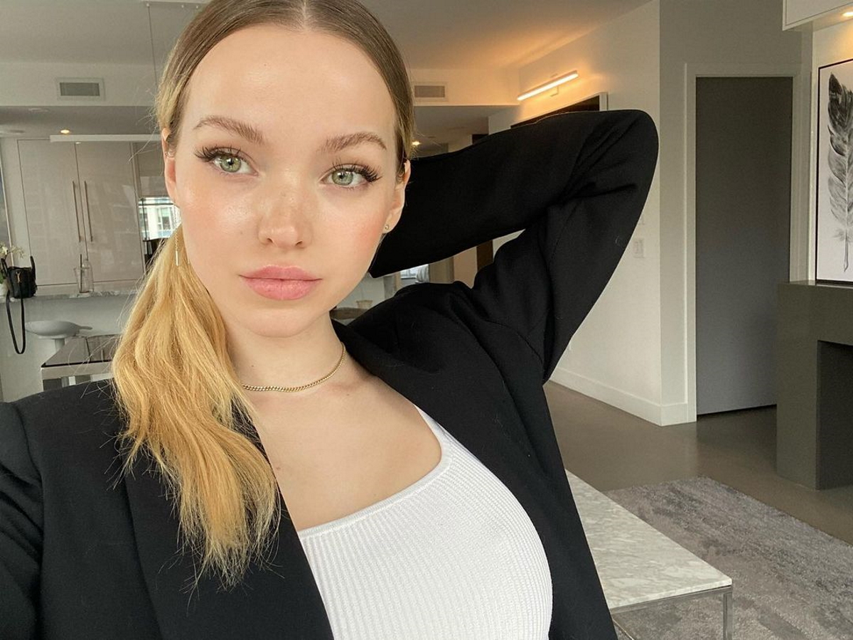 Dove Cameron
