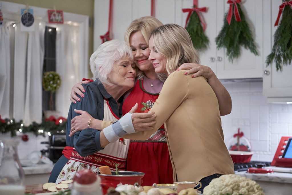 ‘A Mrs. Miracle Christmas’: See Clothing + Get the Looks from New Hallmark Movie