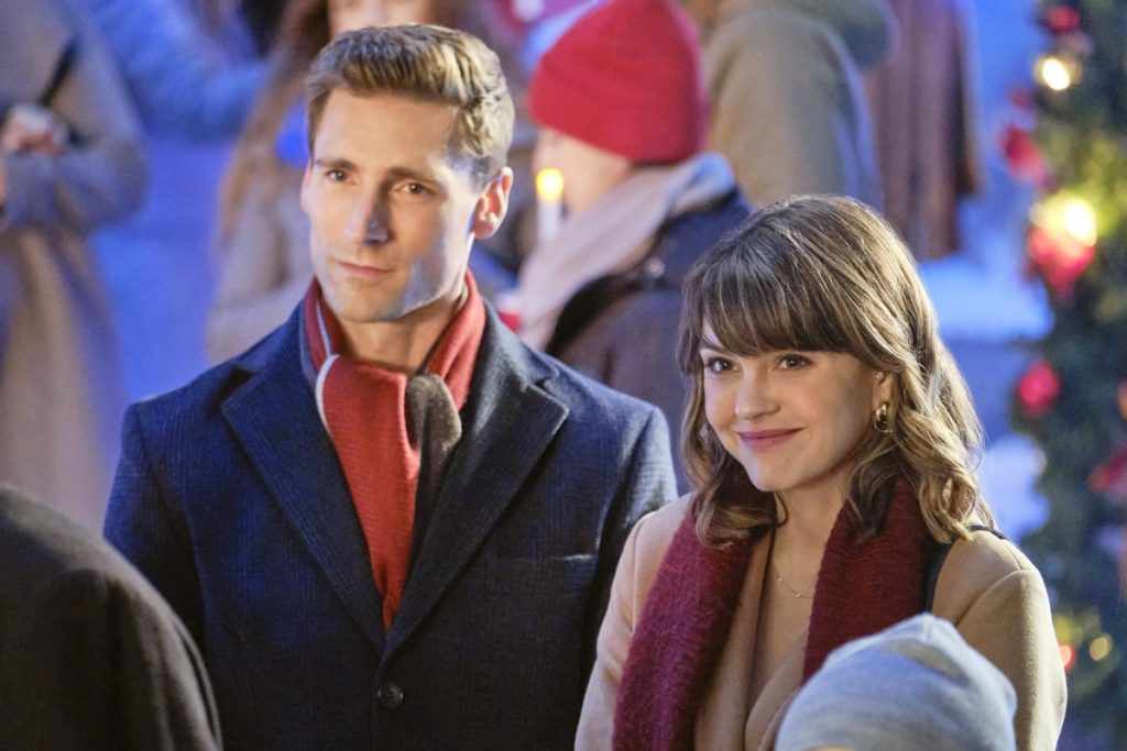 Get the Looks from Hallmark Channel’s New Film ‘My Christmas Family Tree’