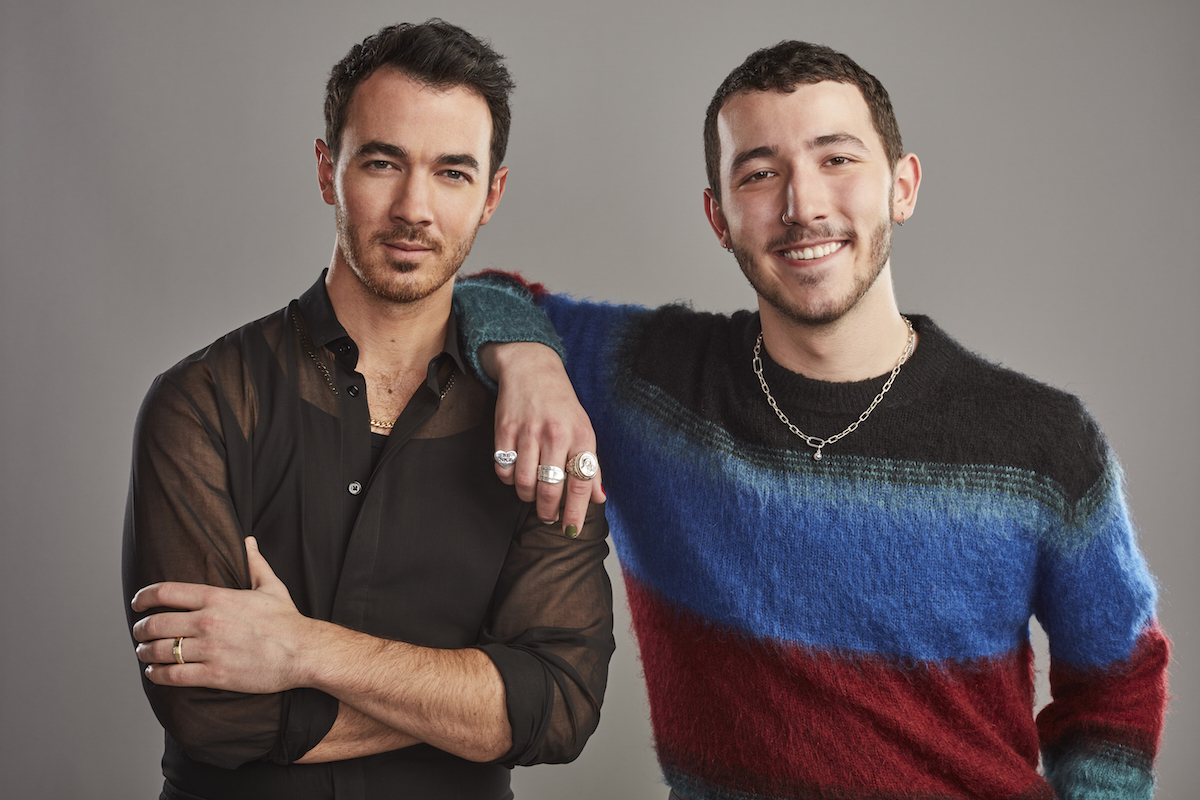 KEVIN AND FRANKIE JONAS