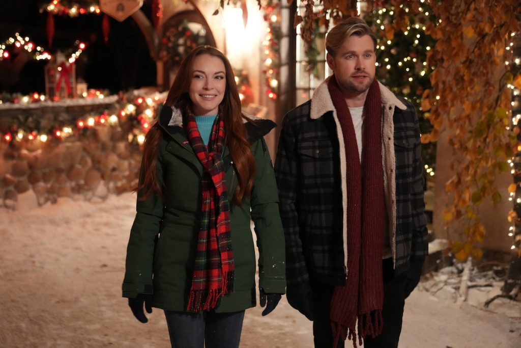 Lindsay Lohan Stars in ‘Falling for Christmas’ on Netflix 2022 Holiday Season