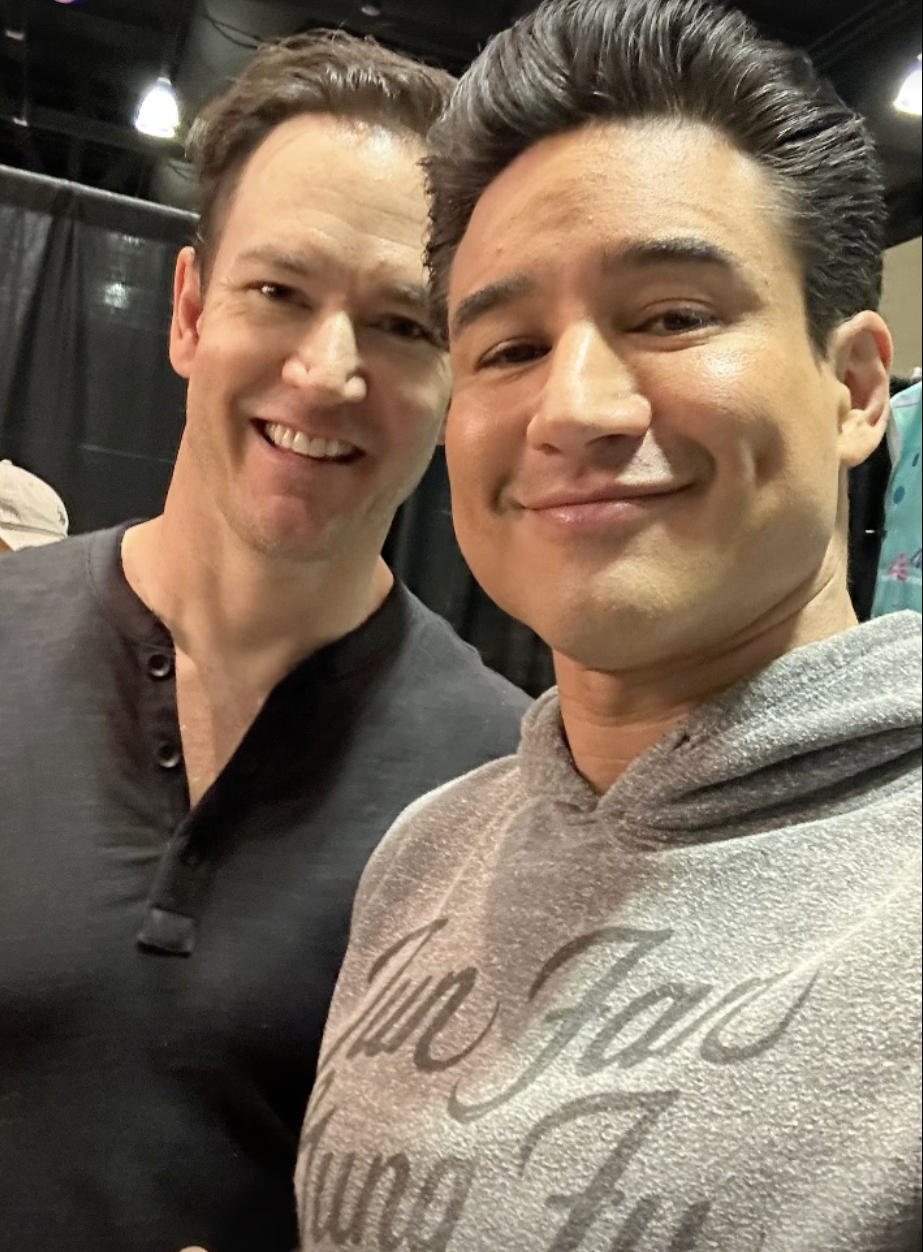 Mario Lopez and Mark Paul Gosselaar at 90's Con 2023