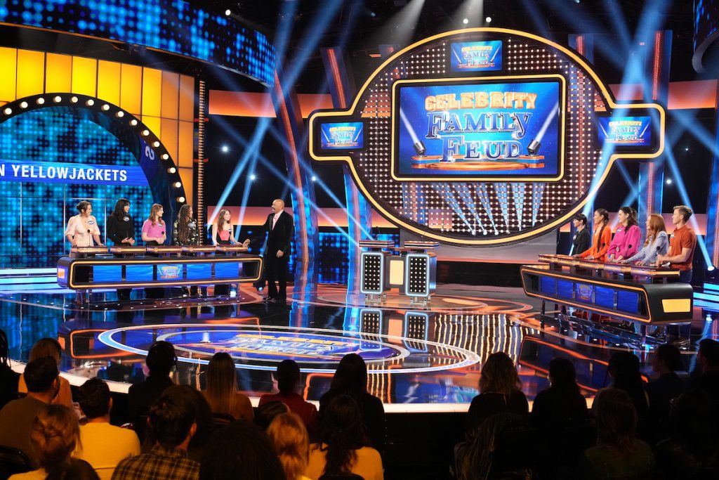 CELEBRITY FAMILY FEUD, SEASON 9 PREMIERE