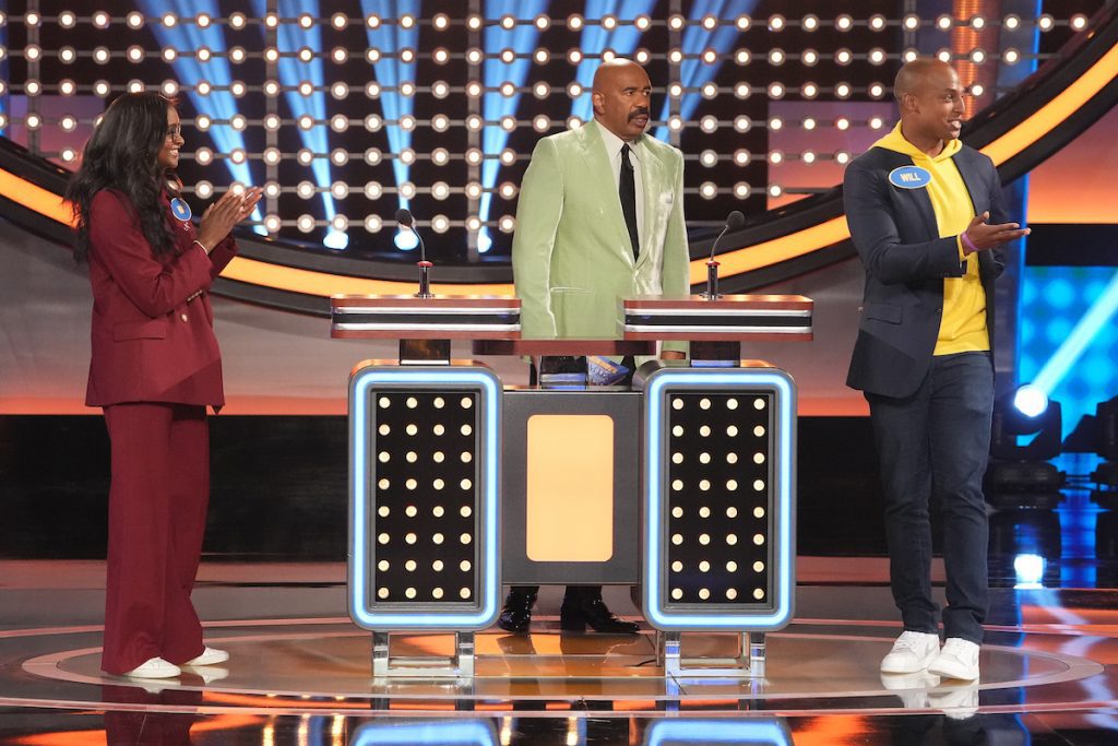 CELEBRITY FAMILY FEUD, SEASON 9 PREMIERE