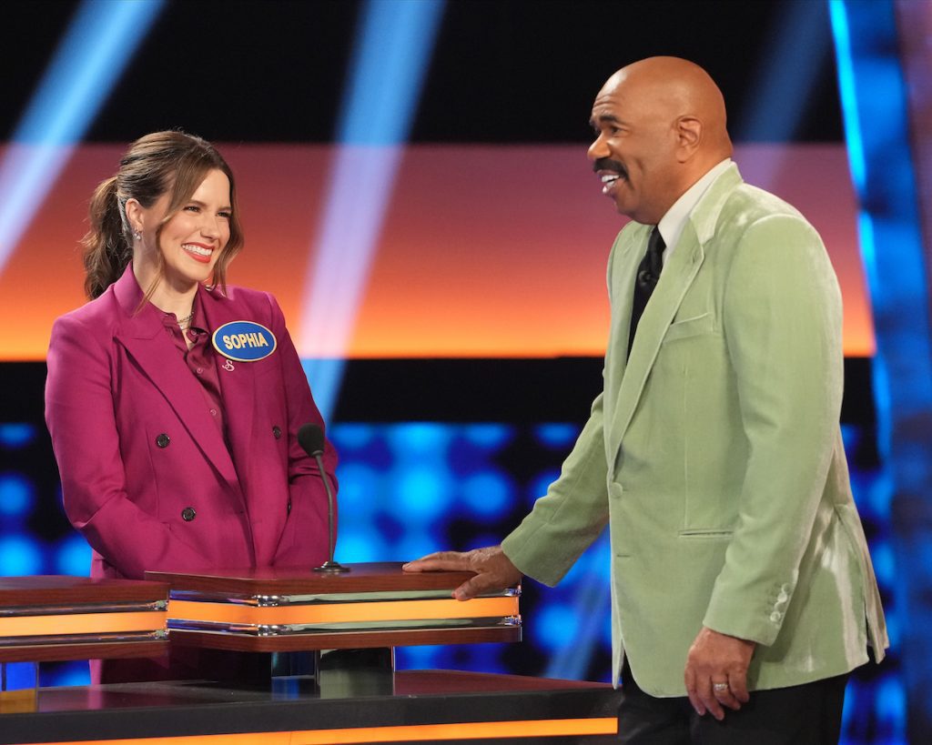 CELEBRITY FAMILY FEUD, SEASON 9 PREMIERE